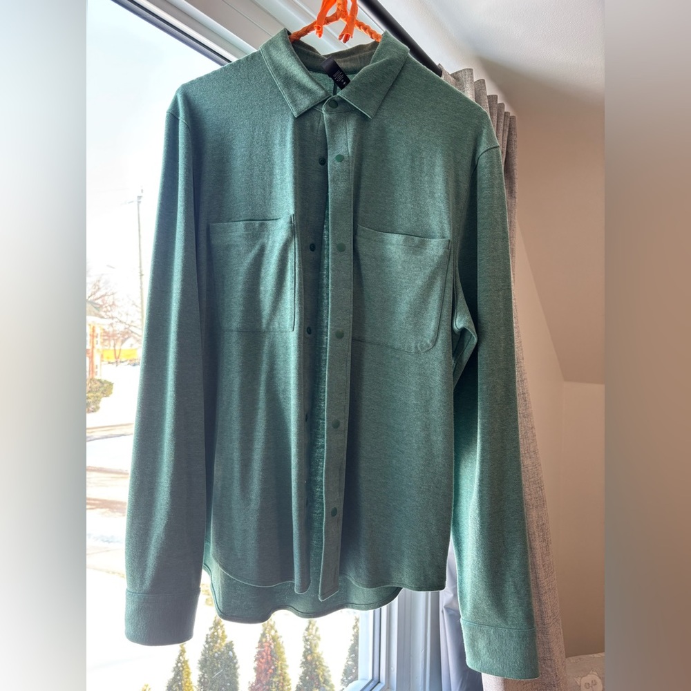 Lululemon overshirt